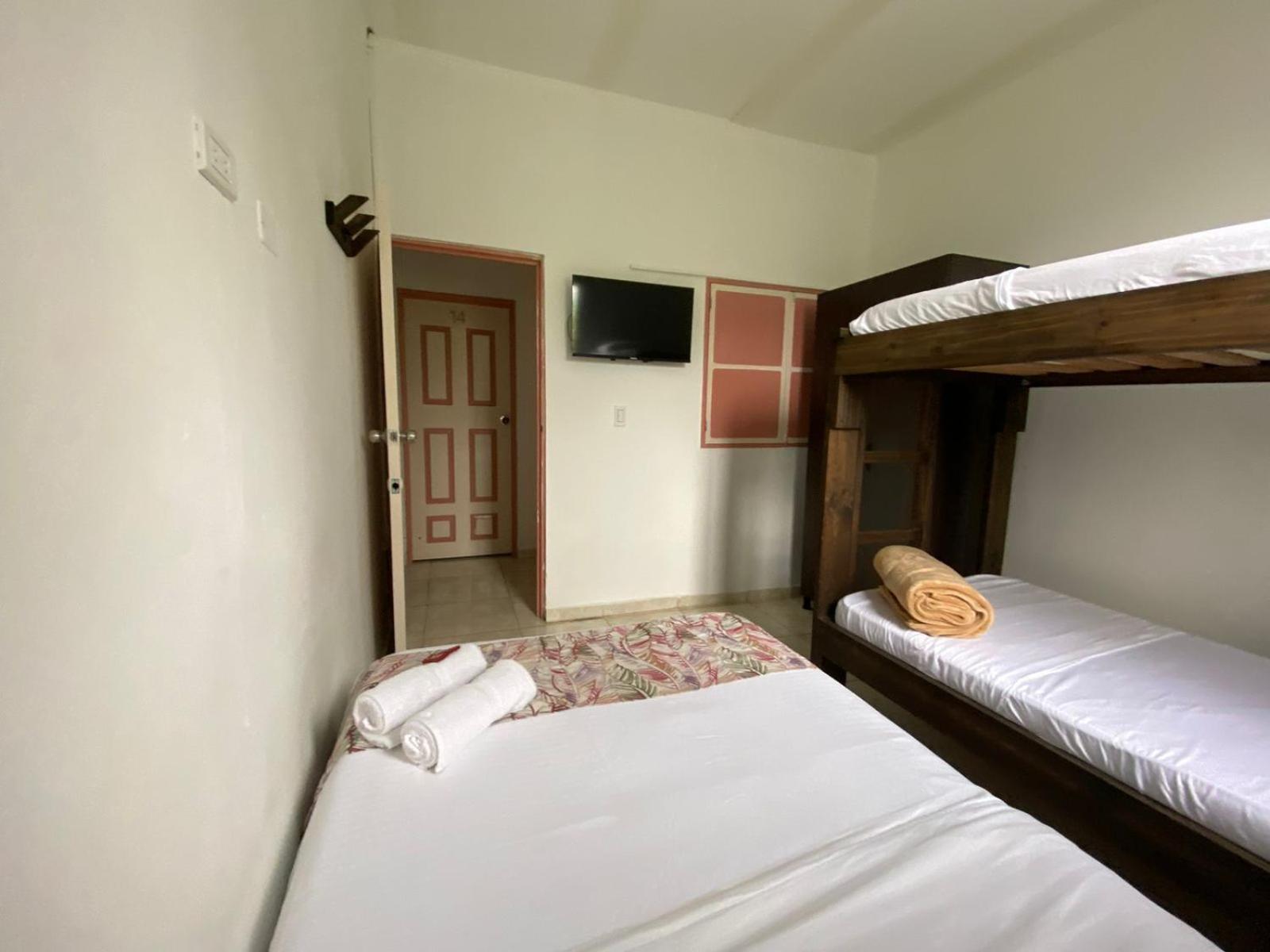 Mahalo Hostel Salento Esterno foto